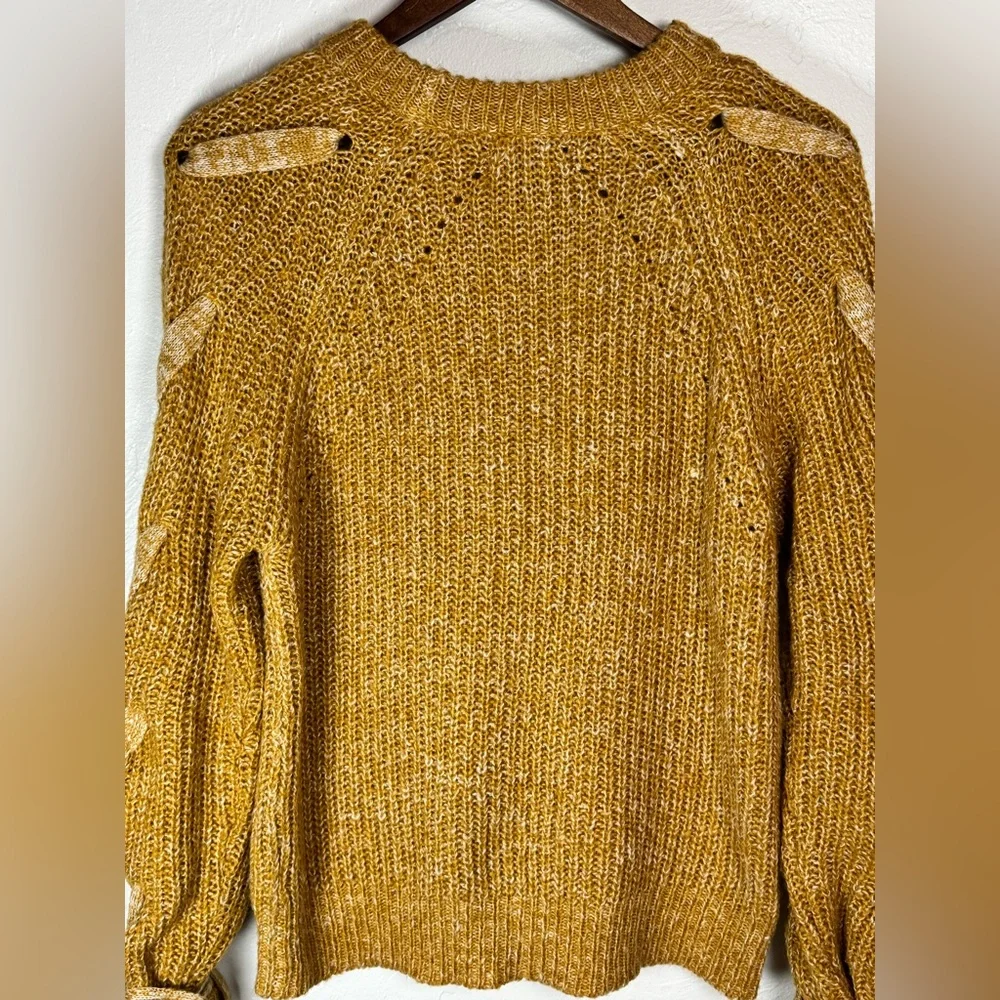 💛Love Tree Mustard Braided Sleeve Sweater Coquette Cozy Warm Size Medium‎ - Picture 10 of 11